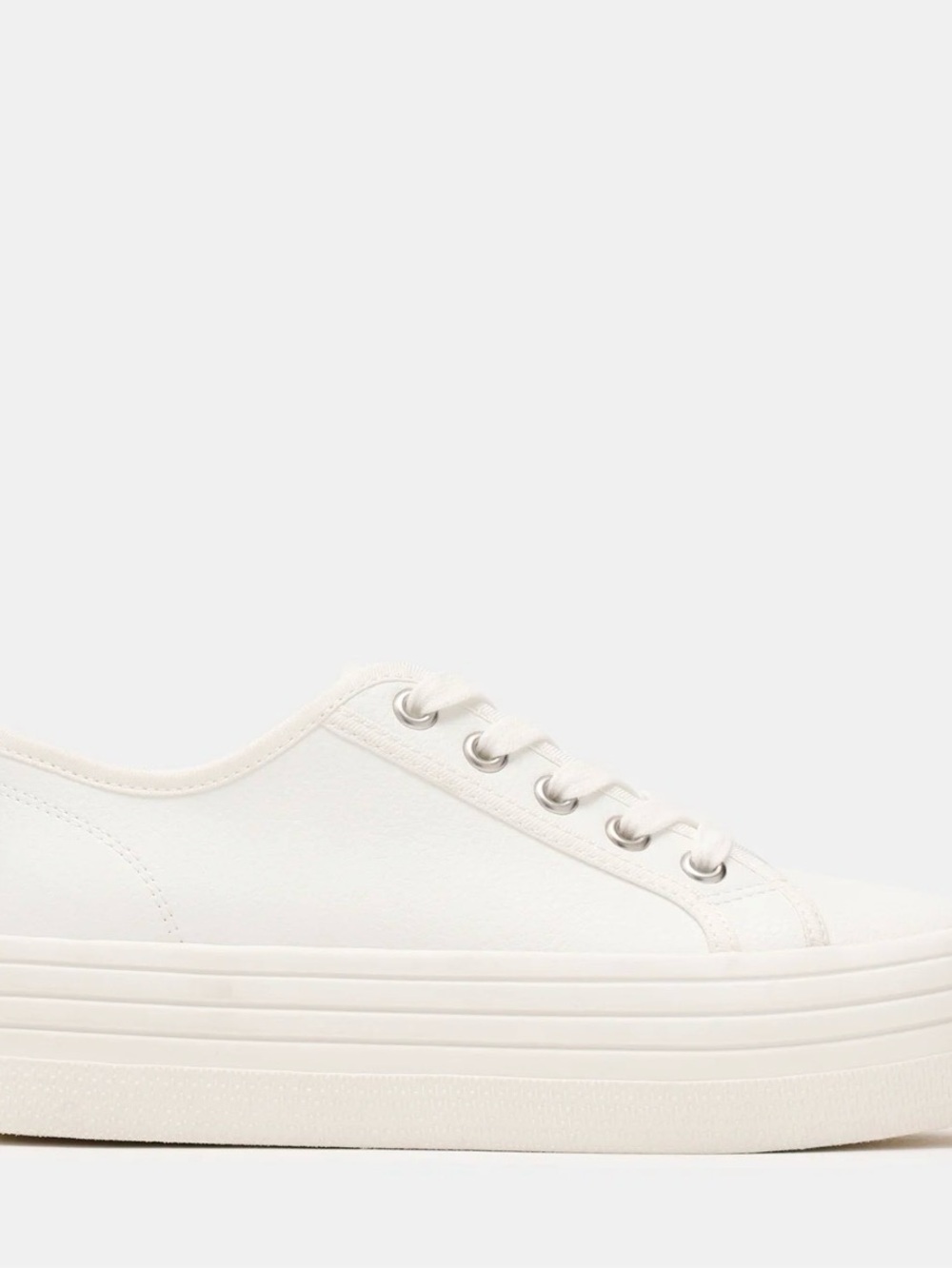 Steve Madden Cream Platform Lace-Up Sneaker